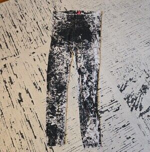 Divided Black & Gray Tie-Dye Leggings
